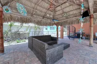 Come Enjoy the August Sun at A Discount Reg Rate 550.00 A Night Special  350.00