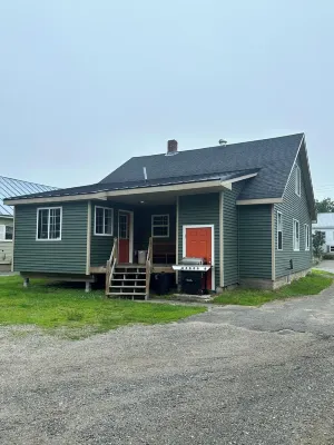 Direct Trail Access! Downtown - Full Home!
