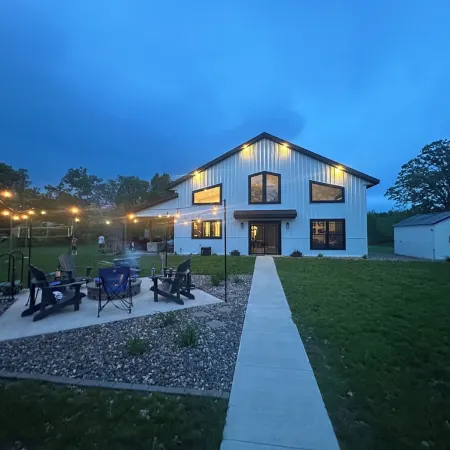 Codax Retreat is a newly constructed cabin on the Chippewa River