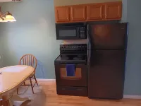 Charming 2-bedroom condo with WiFi, AC in quaint Sheboygan