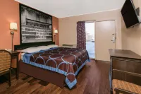 Super 8 by Wyndham Lubbock Civic Center North Hotels in Lubbock