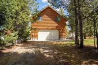 20 Minutes to West Yellowstone. A 2 block walk to the Henry Fork. Hotels near Pinecone Playhouse at Mack's Inn Resort