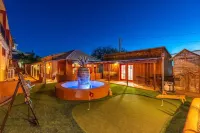 China Mary Inn: "China Mary's" House right on Historic Allen St in Tombstone Hotels in Tombstone