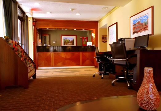 보스턴 호텔 로비 전경