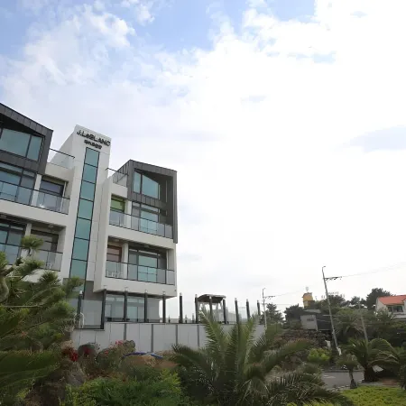 Jeju Jayle Blanc
