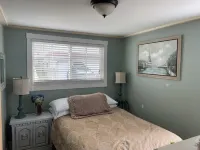 WALK TO THE BEACH CUTE AS A BUTTON SINGLE FAMILY HOME/PET FRIENDLY/ FENCED YARD Hotels near Ocean City Beach