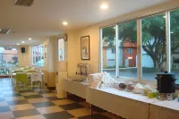 Trat Center Hotel