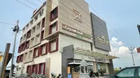 Hotel Vahini Grand Các khách sạn ở Tiruchengode