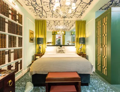 House of Hütter- Münchner Kindl, Small Luxury Hotels of the World Hotel in zona Bottles
