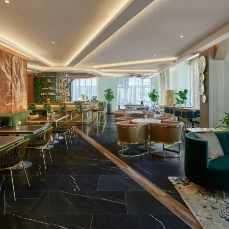 Rand Tower Hotel, Minneapolis, a Tribute Portfolio Hotel