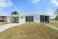 Nestled in North Port.  Updated 2 Bed / 1 Bath.
