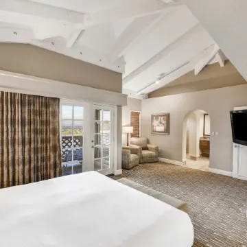 Hilton Phoenix Tapatio Cliffs Resort