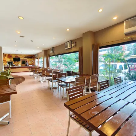 Casa Leticia Business Inn