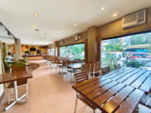 Casa Leticia Business Inn