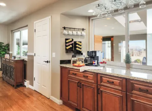 Superb Entertainment Retreat: Colorado Crossroads!