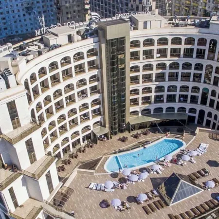 P a n o r a m a Orbi City with Sea View