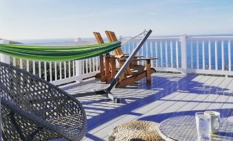 Seaview,Sleeps 4to6,Pet Friendly, Parking