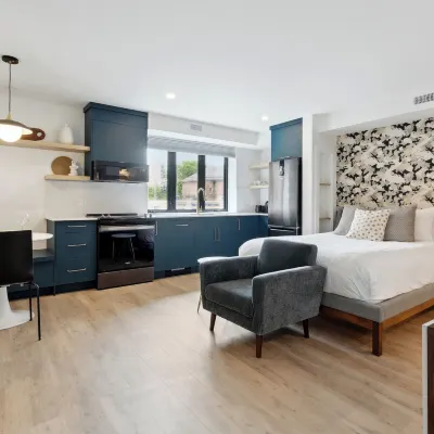 Downtown Collingwood Condos Отели рядом с достопримечательностью «Горнолыжный курорт Блу-Маунтин»