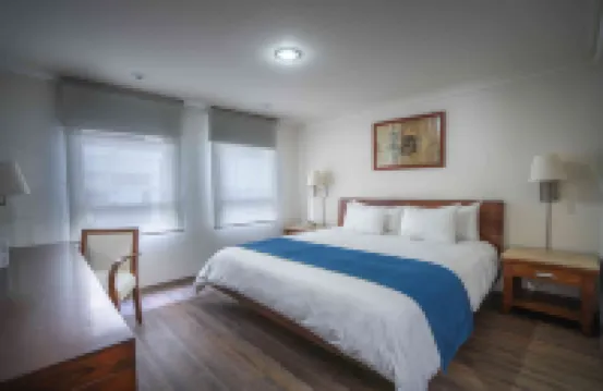 Suites Obelisk Hotels near Chapultepec Attraction Park