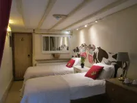 Alnwick Lodge Hotels in Newton-on-the-Moor and Swarland