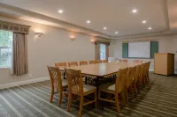 Amsterdam Inn & Suites Sussex - 2 звезды