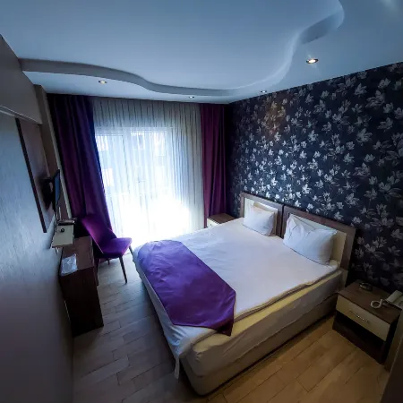Udi Hotel