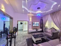 Kenora Luxury Apartments Hotels in Kuduru