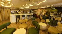 Ramada by Wyndham Dehradun Chakrata Road - bar