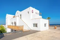 Amethyst Luxury Suites Các khách sạn ở Oia