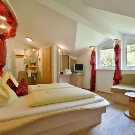 Bed & Breakfast Landhaus Strasser Hotels in Soll