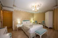 Villa Paradiso Hotel - Condos