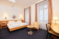 Central City Hotel Rochat Hotels in Альшвіль