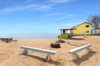 Aloha Beach Club Resort - Beach