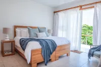 The Phoenix Resort Hotels in 