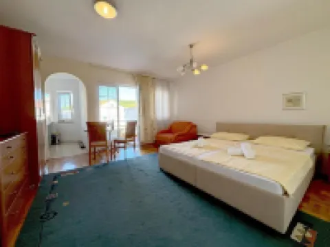 One Bedroom Apartment Stella Maris 2