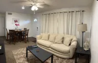 Lovely 2-BR Apt Fully Furnished! Master long Suite Các khách sạn gần Mercyhurst University
