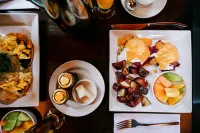 Buffalo Mountain Lodge - breakfast