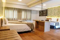 Hotel ÉVORA by Rede Sagres Hotels near Passarela Nego Quirido
