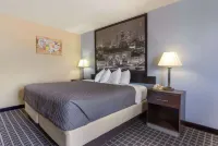Econo Lodge - 2 Sao