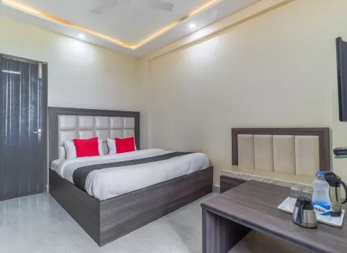 Hotel Mahadeva Regency - 2-Star