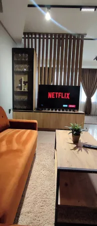 Cozy 35m2 Apartment in Central Skopje Отели рядом с достопримечательностью «Спомен куќа на Мајка Тереза»