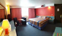 Segovia Regency Hoteles cerca de Av. P.º de la Reforma