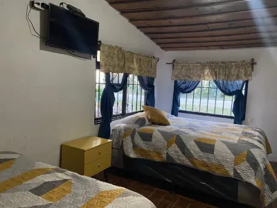 Bungalow Bahía Visión Azul Hotels in Sololá