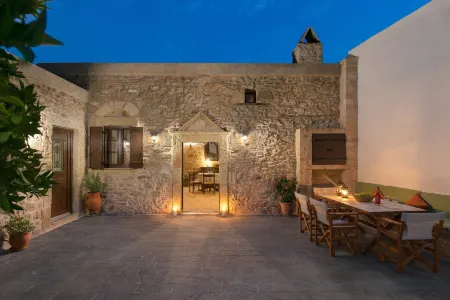 Rodia House Отели рядом с достопримечательностью «Акрополь Линдоса»