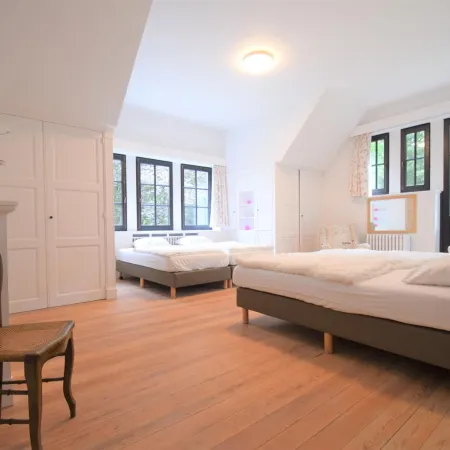 Vintage Villa with Hot Tub & Infrared Sauna in Ardennes