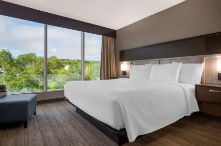 베스트 웨스턴 플러스 초콜릿 레이크 호텔 핼리팩스