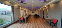 Mohana  Beach Resort - Breakfast
