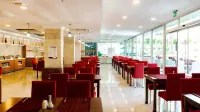 sidelegend hotel - breakfast