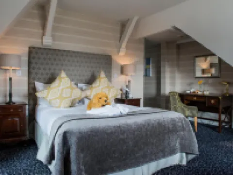 The Coed-Y-Mwstwr Hotel Hotels in Bridgend
