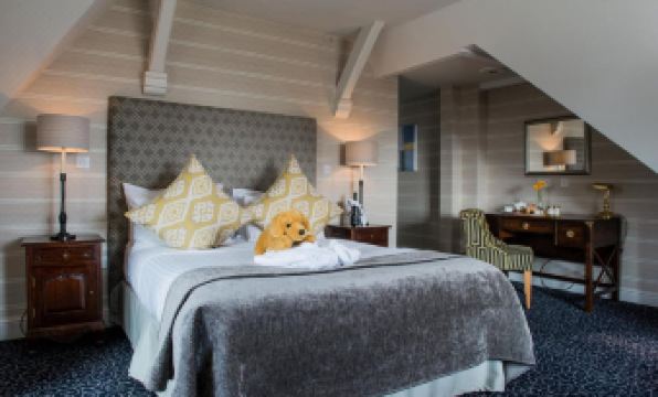 The Coed-Y-Mwstwr Hotel